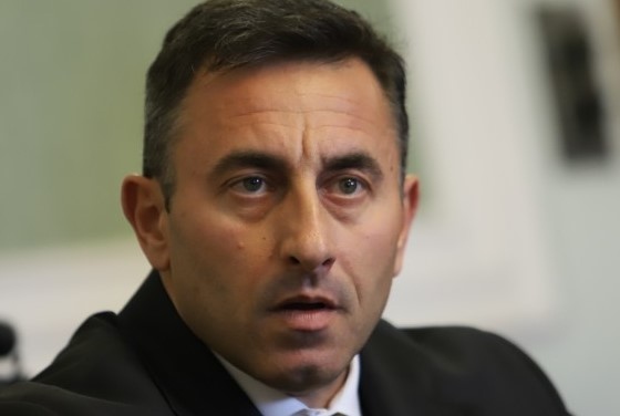 Една от първите задачи на новото служебно правителство ще бъде